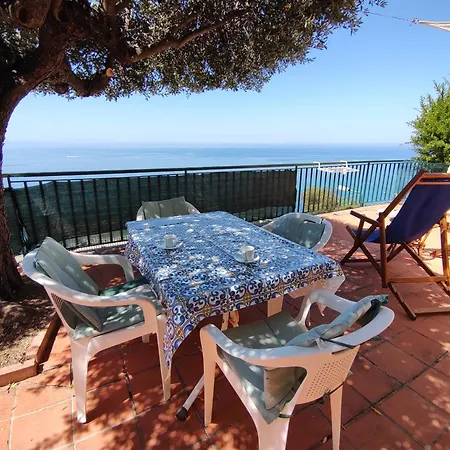 Luxury Vista Mare Ad Acciaroli Holiday home