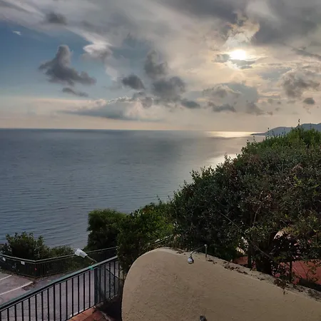 Luxury Vista Mare Ad Acciaroli * Agnone Cilento