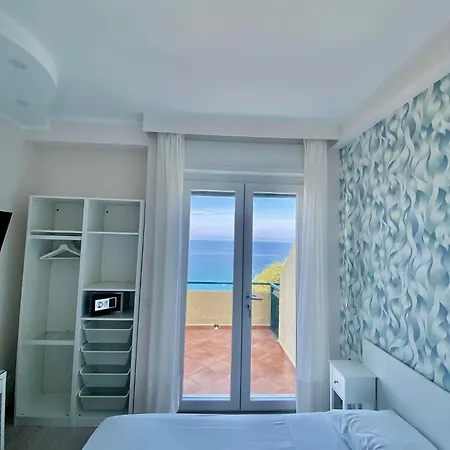 Luxury Vista Mare Ad Acciaroli * Agnone Cilento